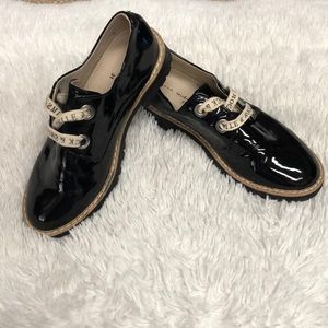 SARA KIDS PALENT LEATHER        (600)